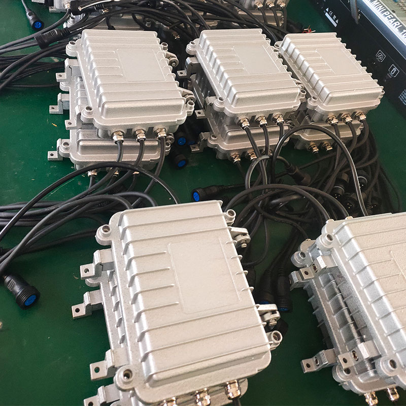4CH Waterproof DMX Signal Splitter-Light Controller-Guangdong Nightjar Lighting Co., Ltd.